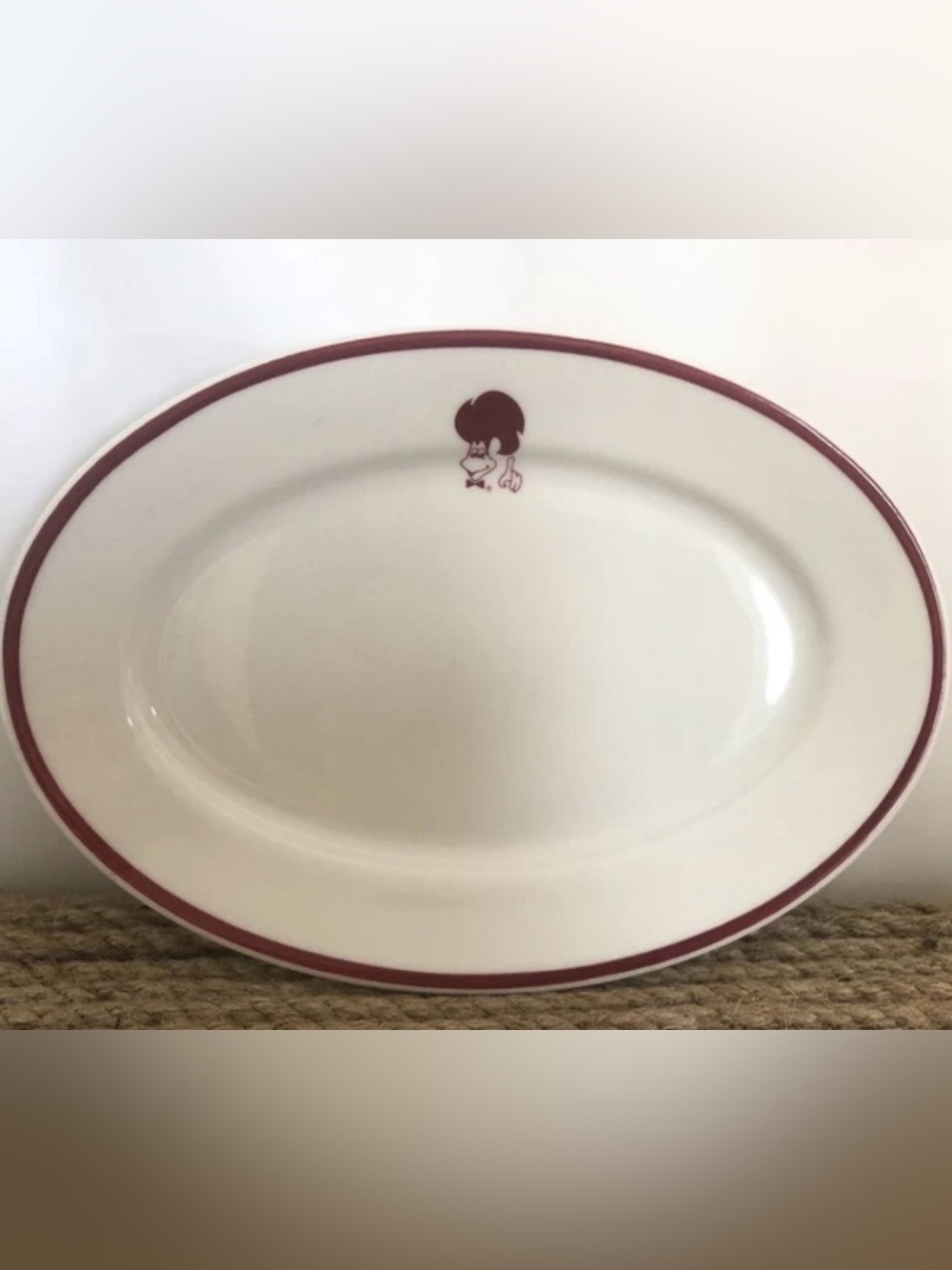 Vintage Syracuse China Restaurant Ware St Hubert Canadian Chain Oval Plate 8.5”